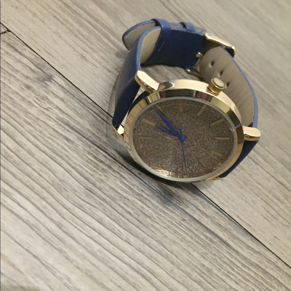 Blur glitter watch